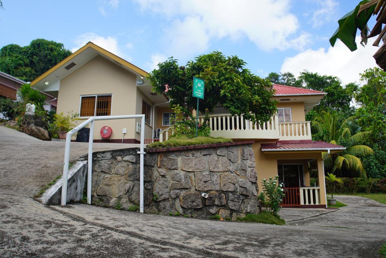 Zeph Self Catering Apartment Baie Lazare  Luaran gambar