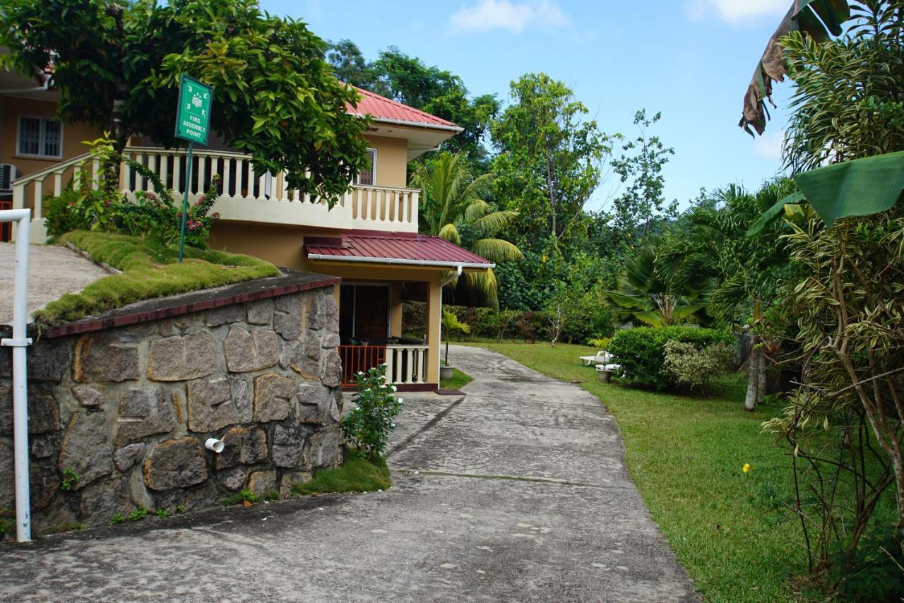 Zeph Self Catering Apartment Baie Lazare  Luaran gambar