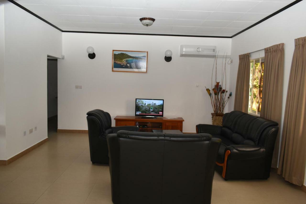 Zeph Self Catering Apartment Baie Lazare  Luaran gambar